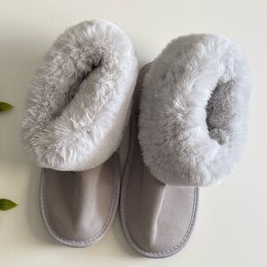 women’s cozy gray slippers